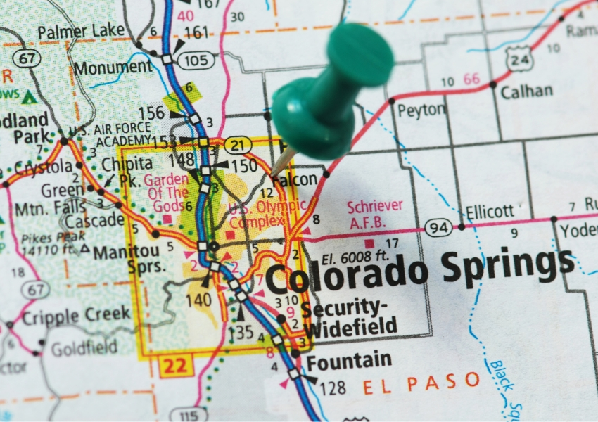 Read more about the article Moving in Colorado Spring: 14 Pros And Cons